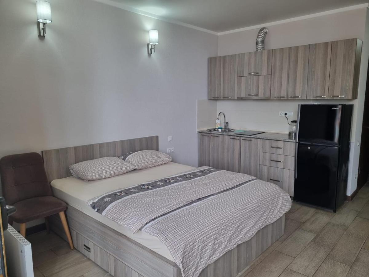 Апартаменты Orbi Plaza David Apt. Батуми Экстерьер фото